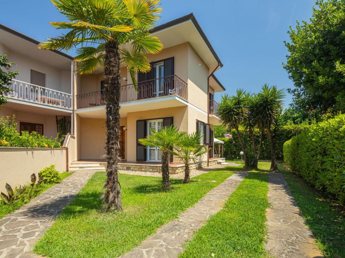 Holiday Home Antonia By Interhome Marina di Pietrasanta Buitenkant foto